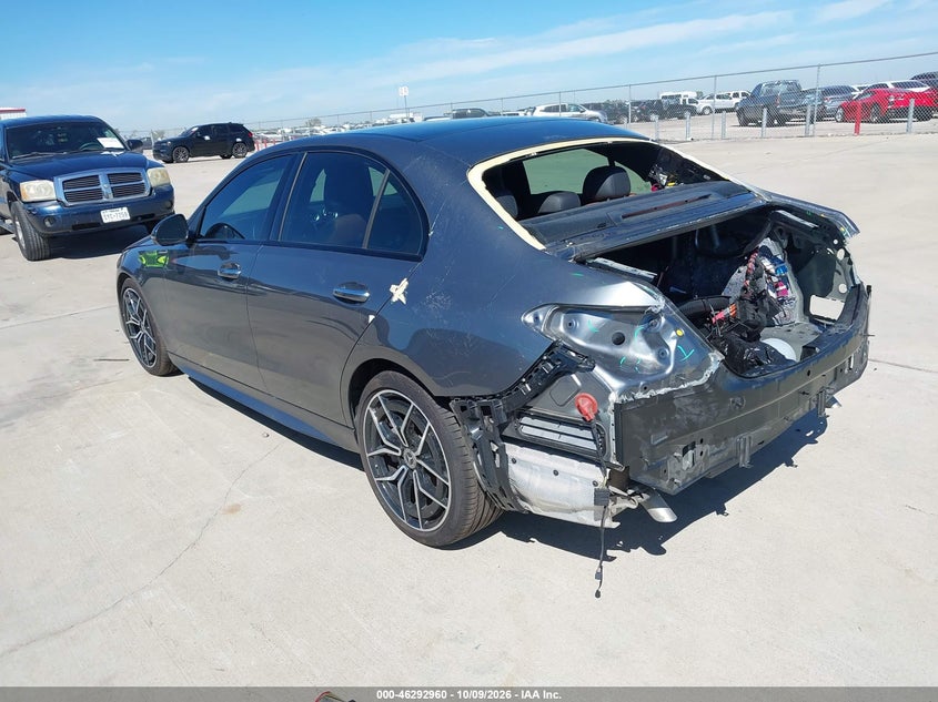 Vin: w1kaf4gb3pr105239, lot: 46793123, mercedes-benz c 300 sedan 20233