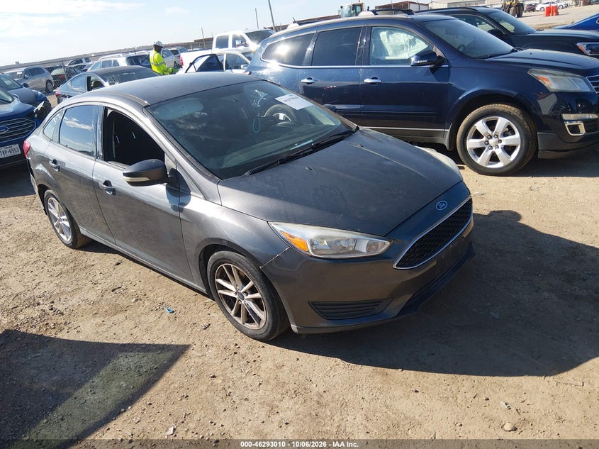 Vin: 1fadp3f24fl370758, lot: 46793173, ford focus se 2015 img_1