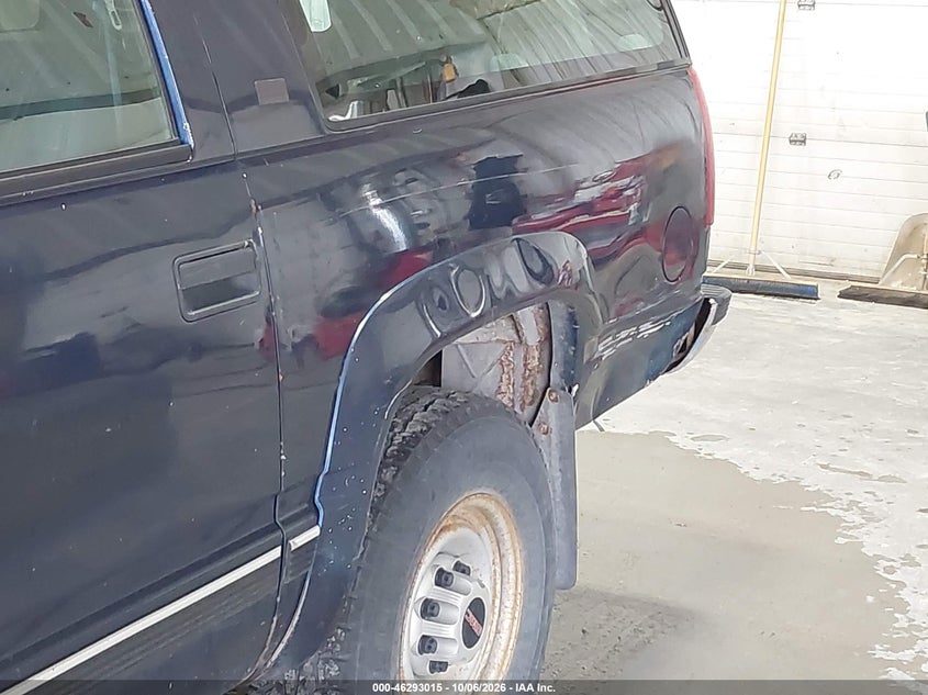 CHEVROLET SUBURBAN 1994 VIN 1GNGK26K3RJ436241