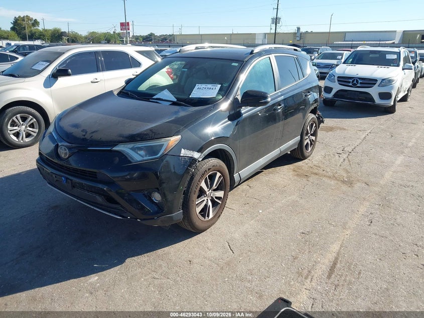 2018 TOYOTA RAV4 VIN 2T3WFREV7JW456771 — фото 2