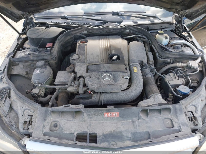 2013 MERCEDES-BENZ C 250 SPORT · Фото 10
