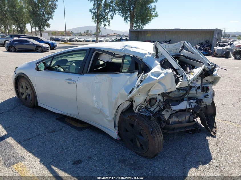 Vin: jtdacaau4t3073040, lot: 46793310, toyota prius le 20263