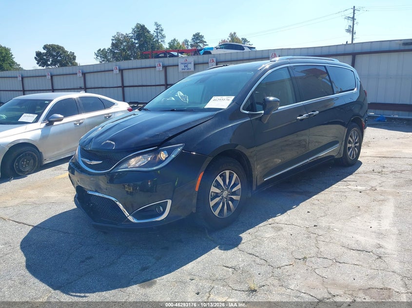 Vin: 2c4rc1eg8kr636782, lot: 46793339, chrysler pacifica touring l plus 20192