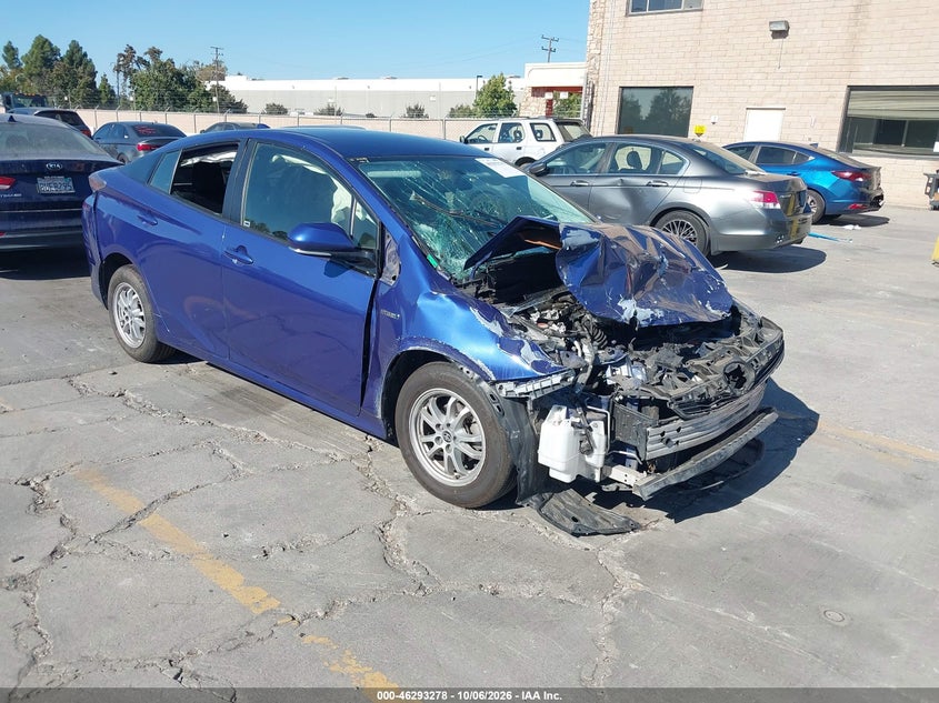 2016 Toyota Prius Two