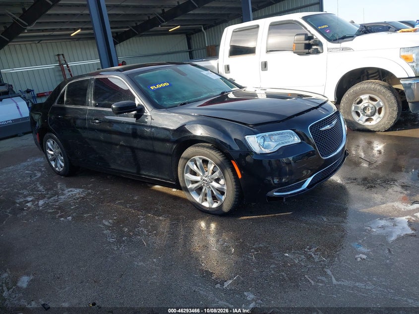 Vin: 2c3ccarg4hh527108, lot: 46793629, chrysler 300 limited awd 20171