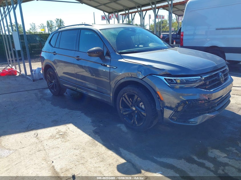 2024 VOLKSWAGEN TIGUAN 2.0T SE R-LINE BLACK