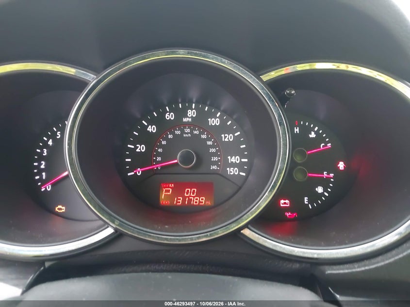 Фото 7 - KIA SORENTO