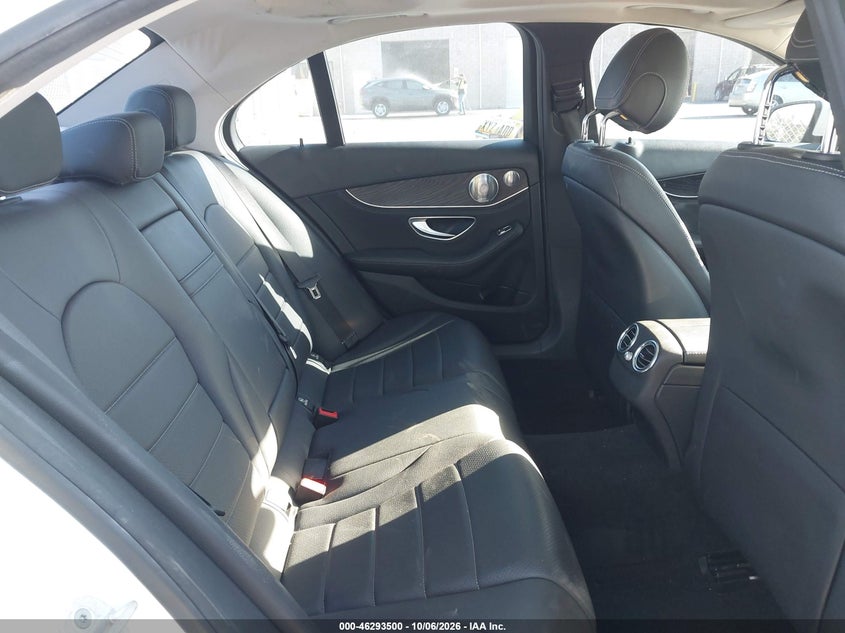MERCEDES-BENZ C 300 - zdjęcie 8