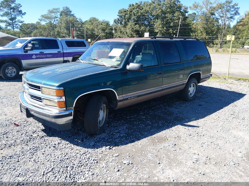 1996 Chevrolet Suburban C1500, Обычный износ, IAAI, VIN 1GNEC16R4TJ387313 — фото 2