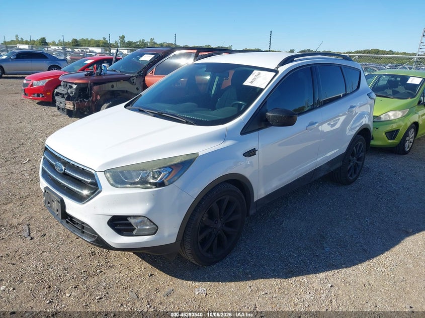 Vin: 1fmcu0gd4hud49768, lot: 46793703, ford escape se 20172
