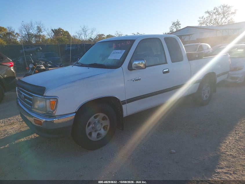 1997 Toyota T100 Sr5 V6, Normal Wear & Tear, IAAI, VIN JT4TN14D5V0037862 — photo 2