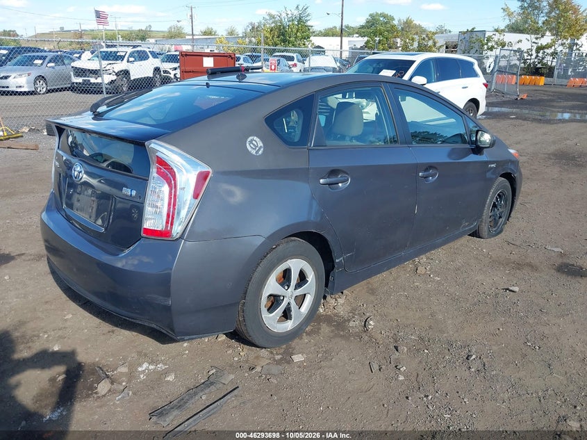 Vin: jtdkn3du9f0438808, lot: 46793861, toyota prius two 20154