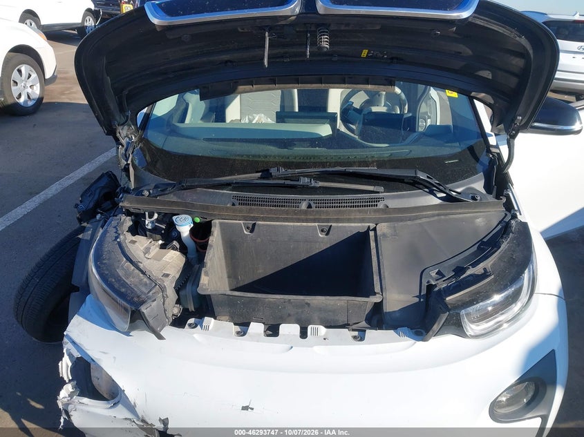 2017 BMW I3 94 AH W/RANGE EXTENDER · Photo 10