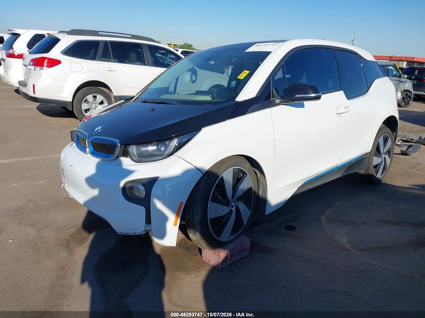 2017 BMW I3 94 AH W/RANGE EXTENDER · Photo 2