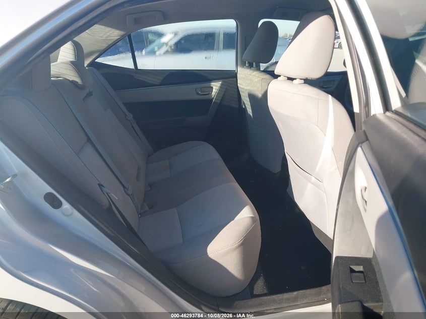 TOYOTA COROLLA - zdjęcie 8