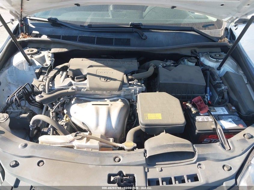 TOYOTA CAMRY - zdjęcie 10