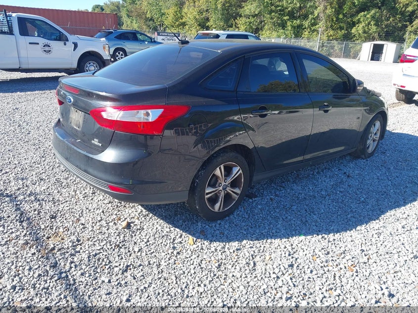 Vin: 1fadp3f20dl324017, lot: 46793988, ford focus se 20134