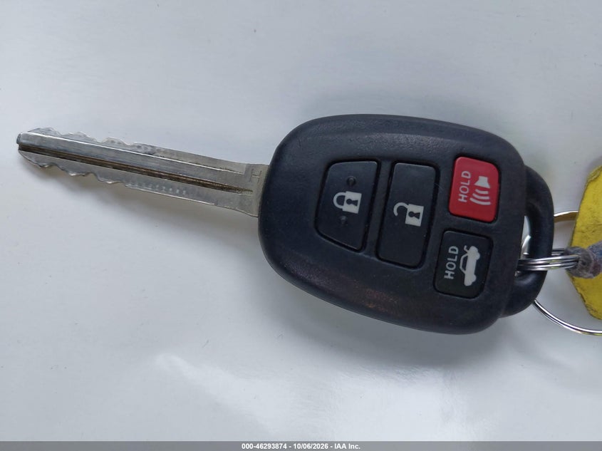 TOYOTA COROLLA - zdjęcie 11