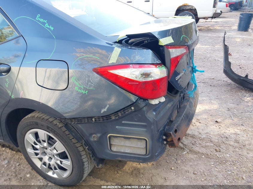 TOYOTA COROLLA - zdjęcie 17