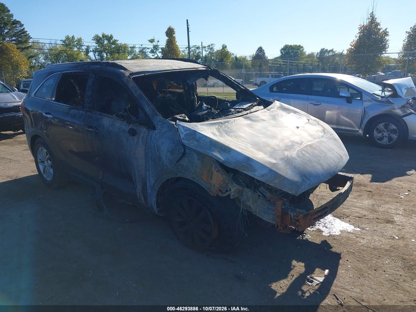 Vin: 5xypg4a3xjg357093, lot: 46794049, kia sorento 2.4l lx 2018 img_1