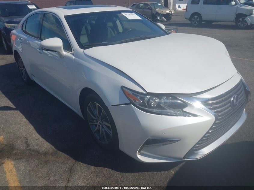 Vin: jthbw1gg4g2104245, lot: 46794145, lexus es 300h 2016 img_1