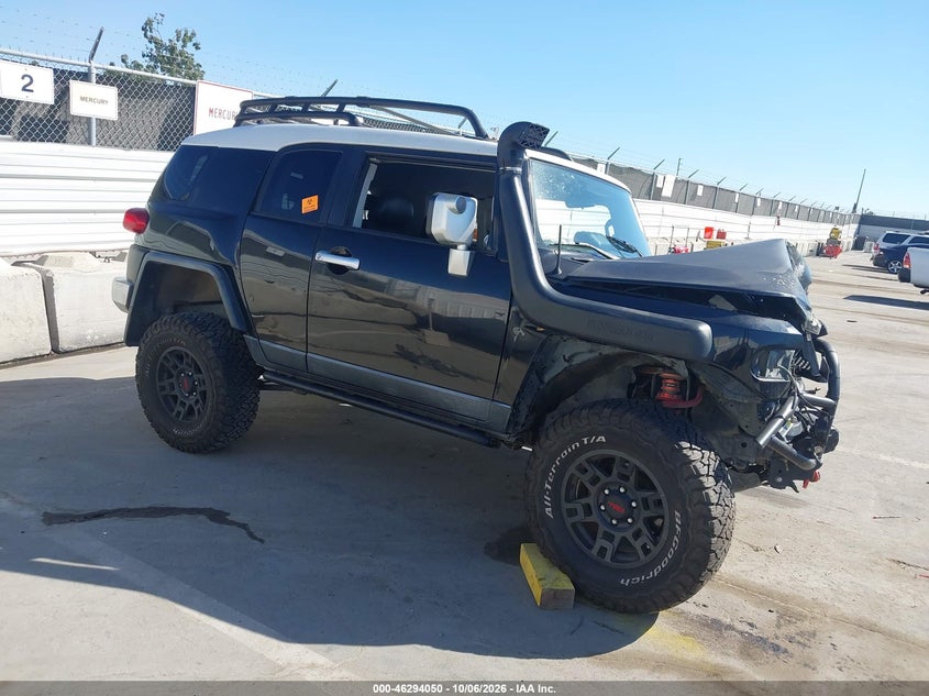2007 TOYOTA FJ CRUISER