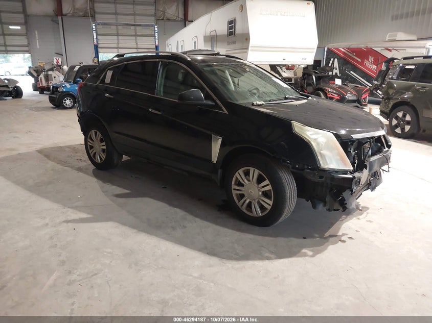 Vin: 3gyfnbe33fs528346, lot: 46794350, cadillac srx luxury collection 2015 img_1
