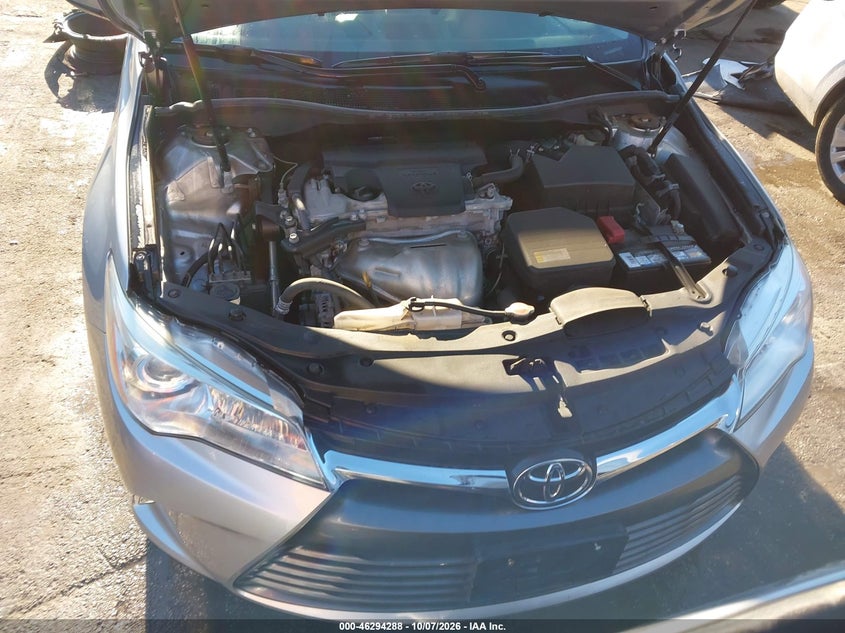 TOYOTA CAMRY - zdjęcie 10
