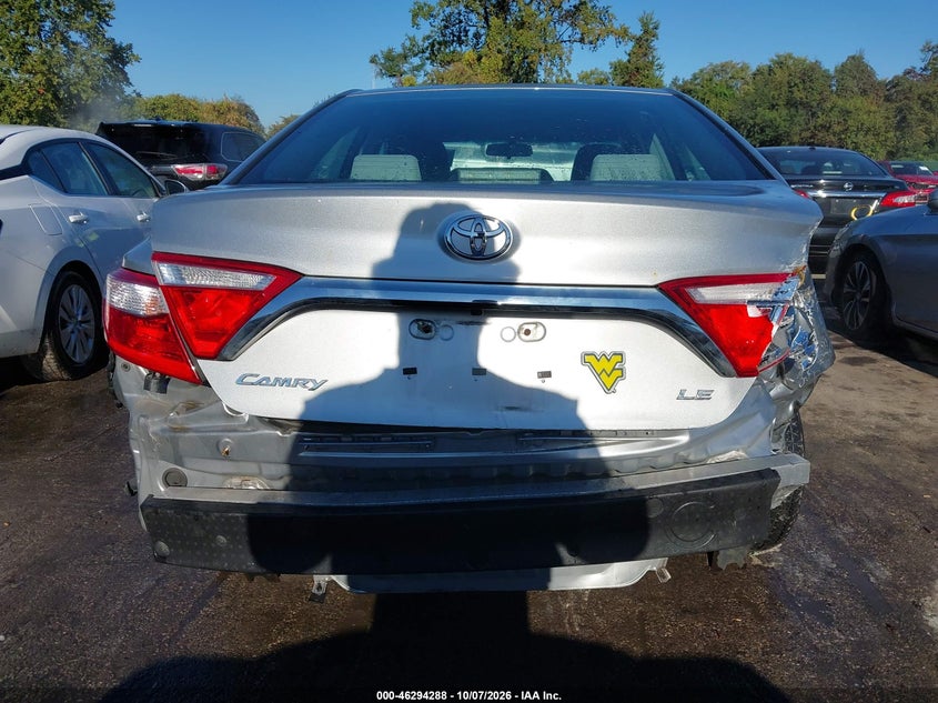 TOYOTA CAMRY - zdjęcie 17