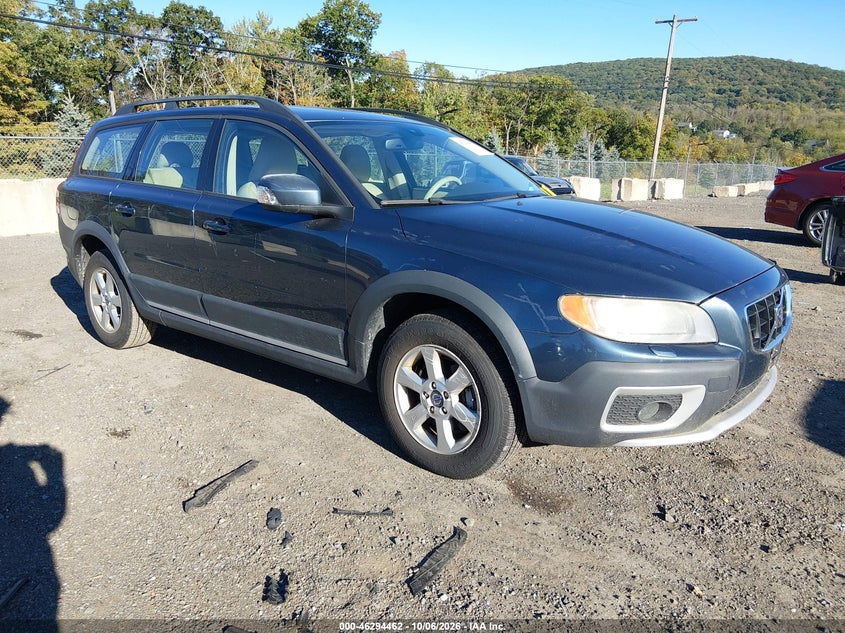2008 VOLVO XC70 3.2