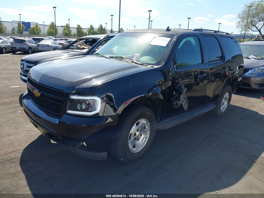 2013 Chevrolet Tahoe Lt, Оба бока, IAAI, VIN 1GNSKBE01DR196580 — фото 2