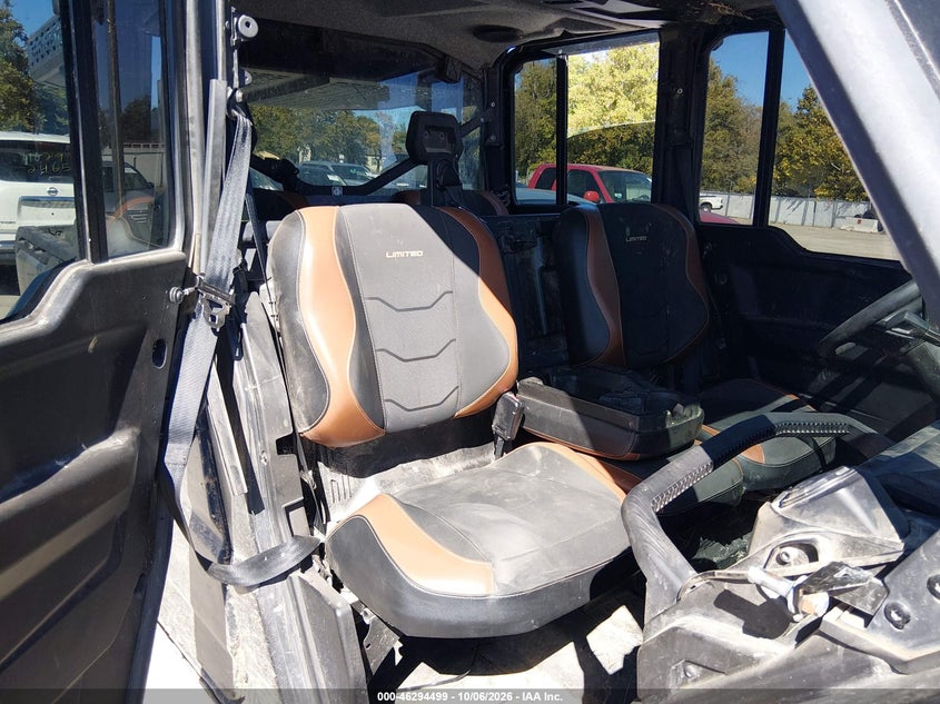CAN-AM DEFENDER MAX 2023