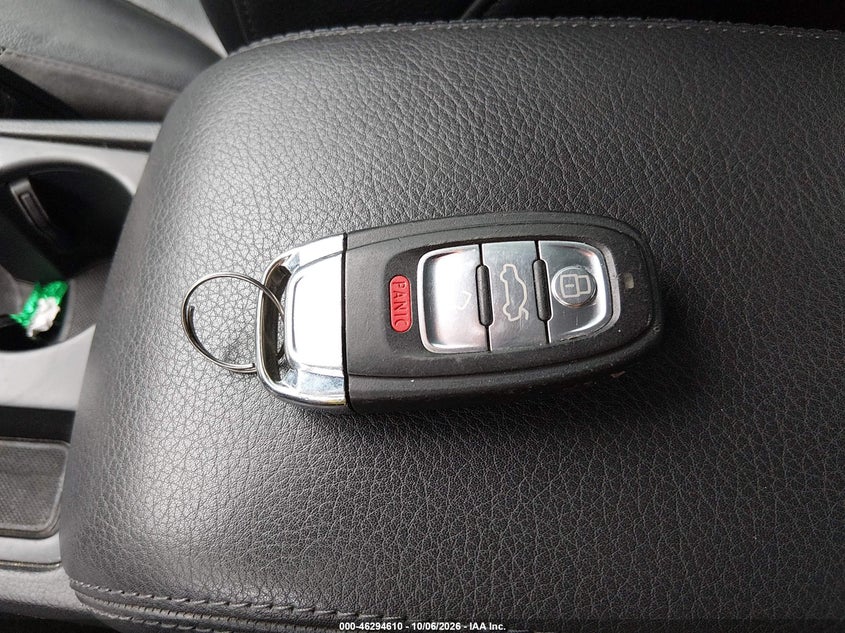 Фото 11 - AUDI A4