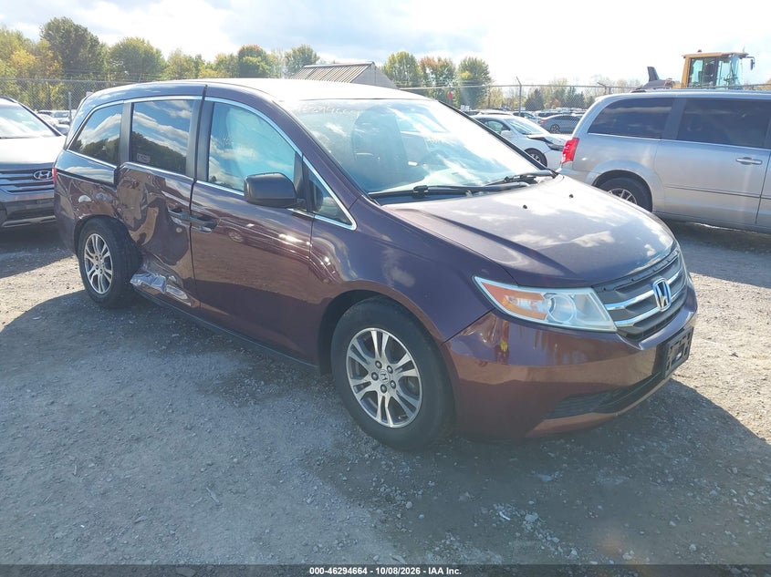 2013 HONDA ODYSSEY LX