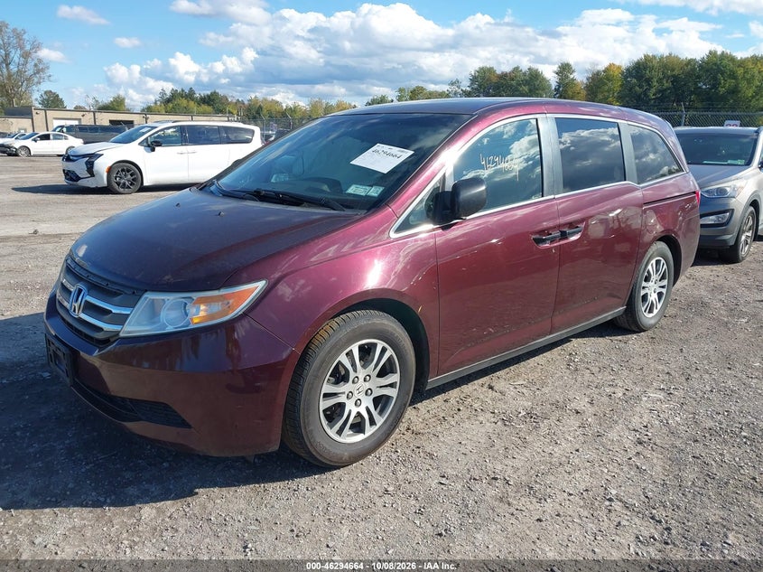 2013 HONDA ODYSSEY LX · Фото 2