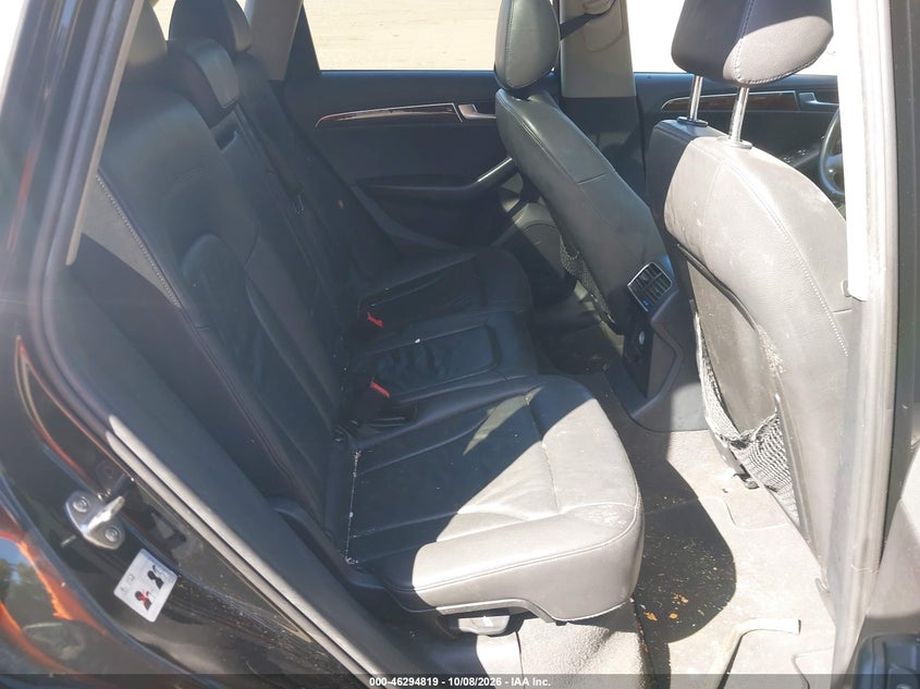 AUDI Q5 2011 VIN WA1CFAFP4BA012939