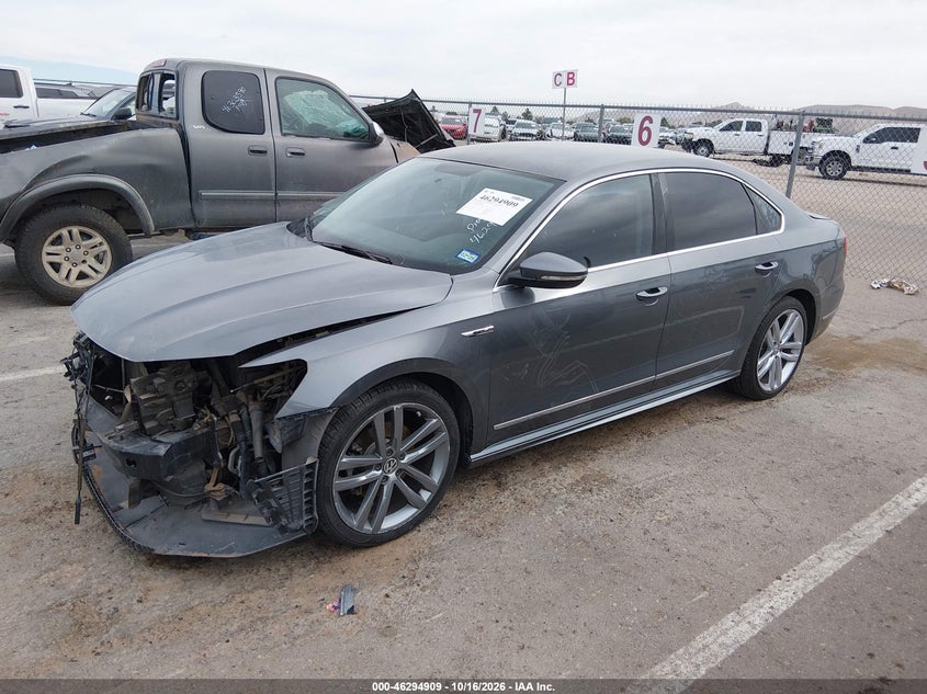 2017 Volkswagen Passat 1.8T R-Line, Front End, IAAI, VIN 1VWDT7A39HC010995 — photo 2