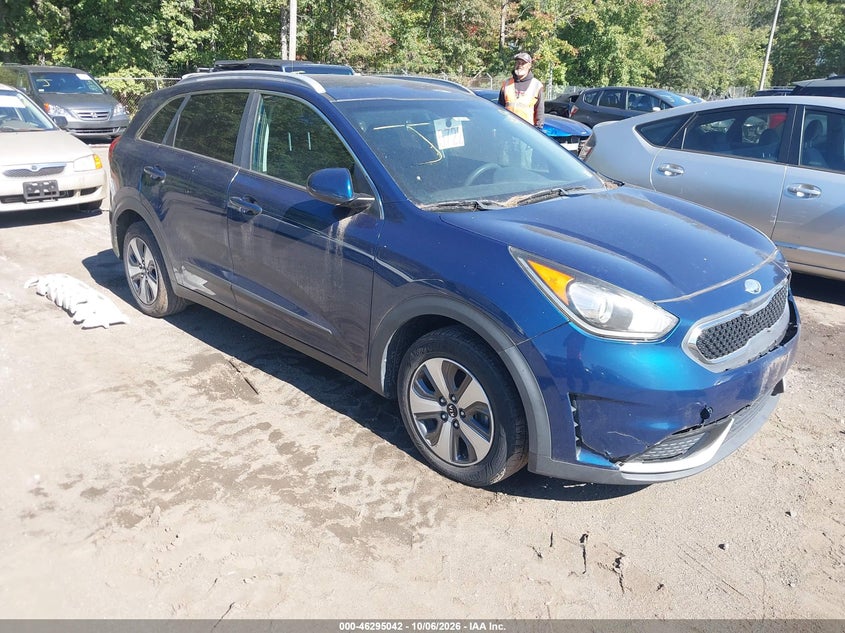 Vin: kndcb3lc6j5128505, lot: 46795205, kia niro lx 20181