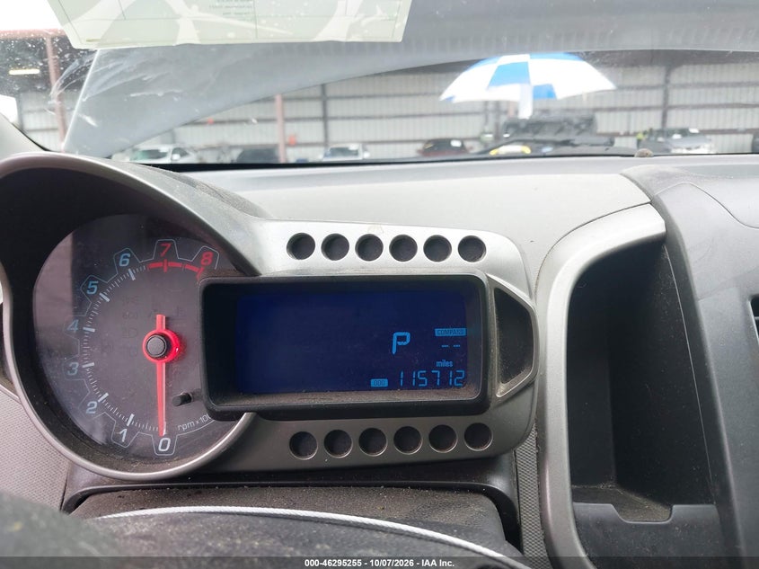 2015 CHEVROLET SONIC LT AUTO · Photo 15