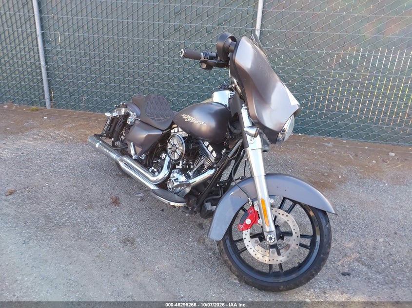 2015 Harley-Davidson FLHX Street Glide