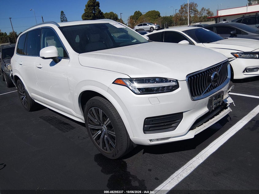 2023 VOLVO XC90 B5 CORE