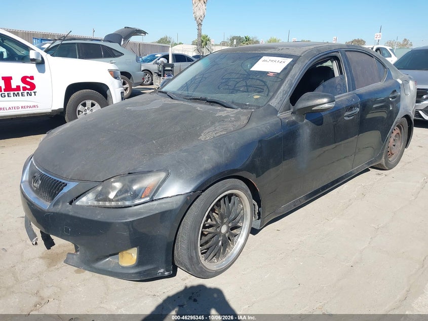 2009 LEXUS IS 250 · Фото 2