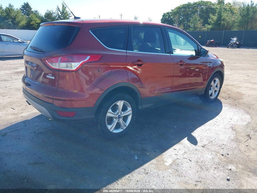 Vin: 1fmcu0gx0eua82716, lot: 46795574, ford escape se 20144
