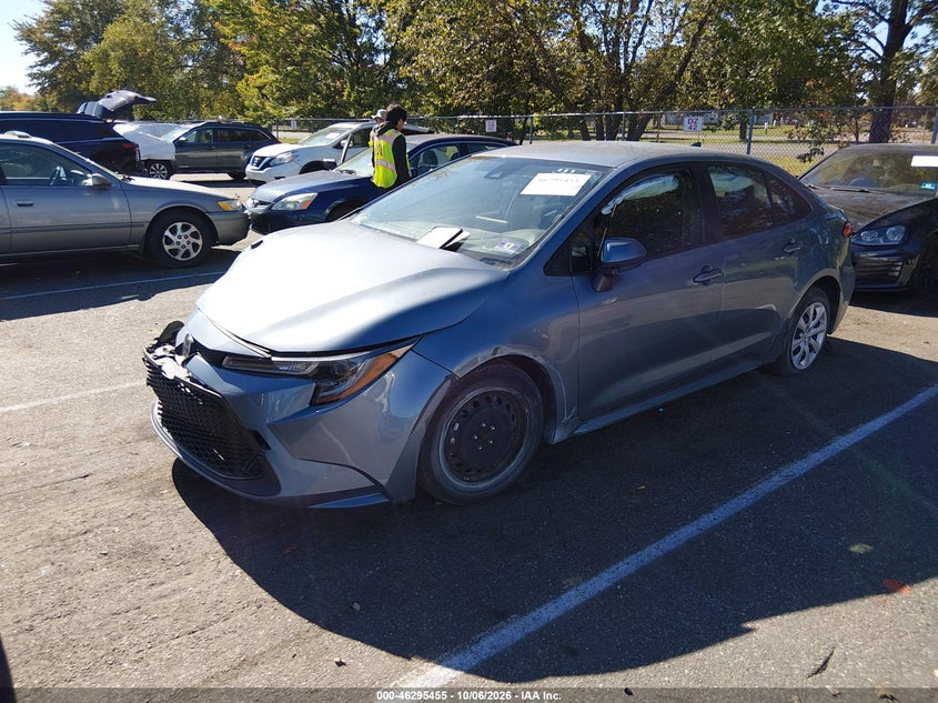 TOYOTA COROLLA - zdjęcie 2
