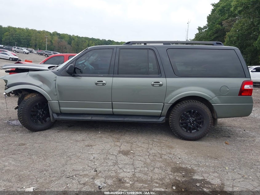 2011 FORD EXPEDITION EL XLT · Фото 6