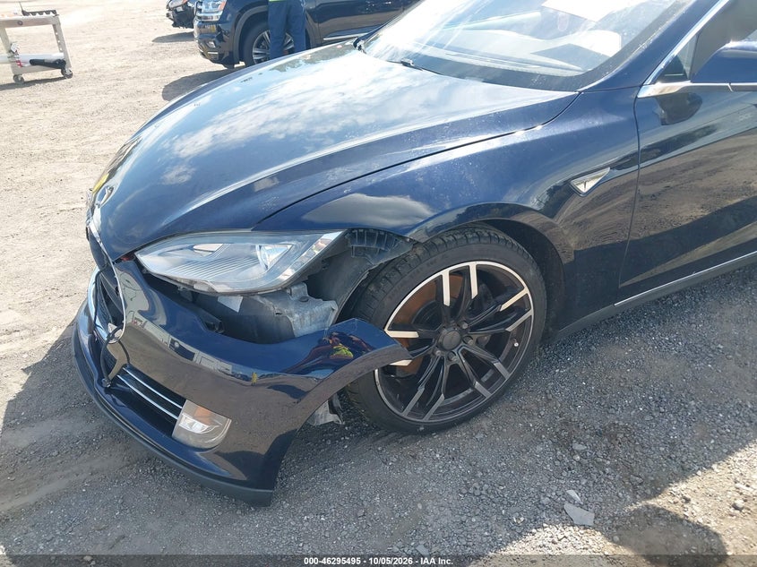TESLA MODEL S 2014 VIN 5YJSA1H16EFP35311