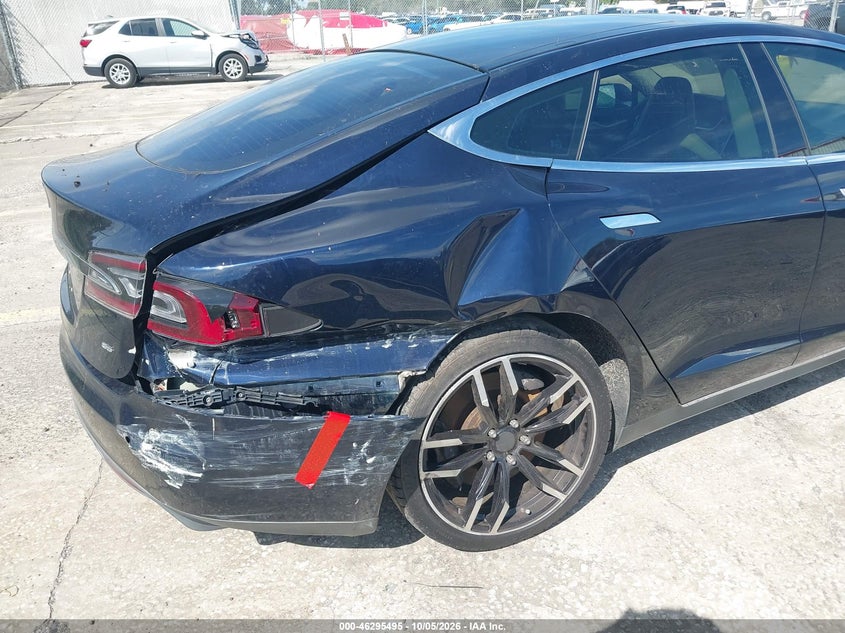 TESLA MODEL S 2014 VIN 5YJSA1H16EFP35311