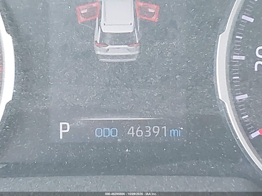 TOYOTA RAV4 - zdjęcie 16