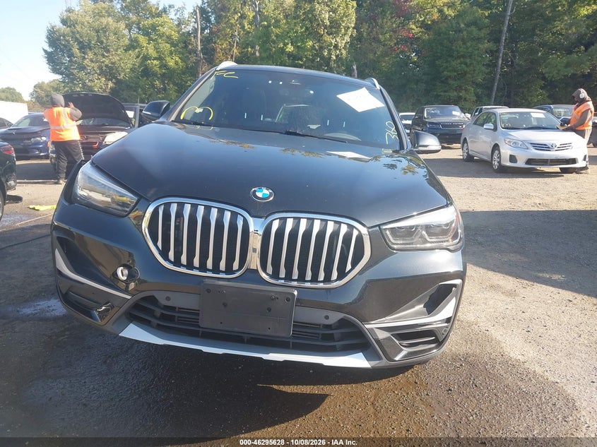 BMW X1 - zdjęcie 12