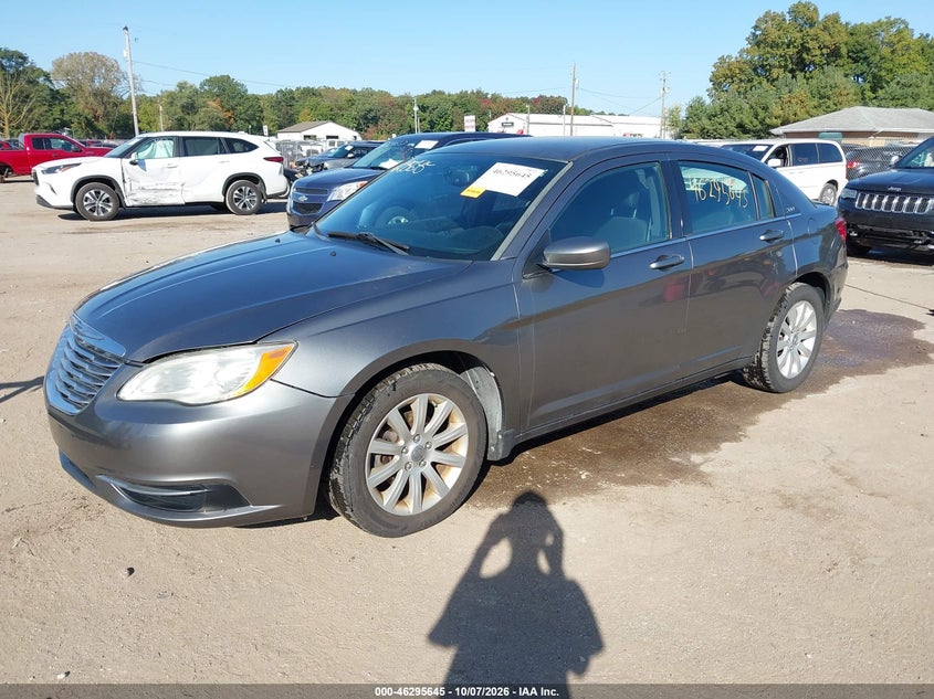 Vin: 1c3ccbbb3dn578038, lot: 46795808, chrysler 200 touring 20132